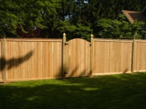 Деревянный забор сплошной 12 метров фото в Краснодаре