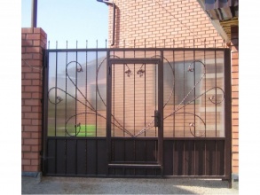Кованые заборы с поликарбонатом 80 метров фото в Краснодаре